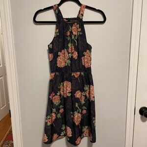 NWT Pitaya – Navy Floral Open Back Flowy Mini Dress – Size S
